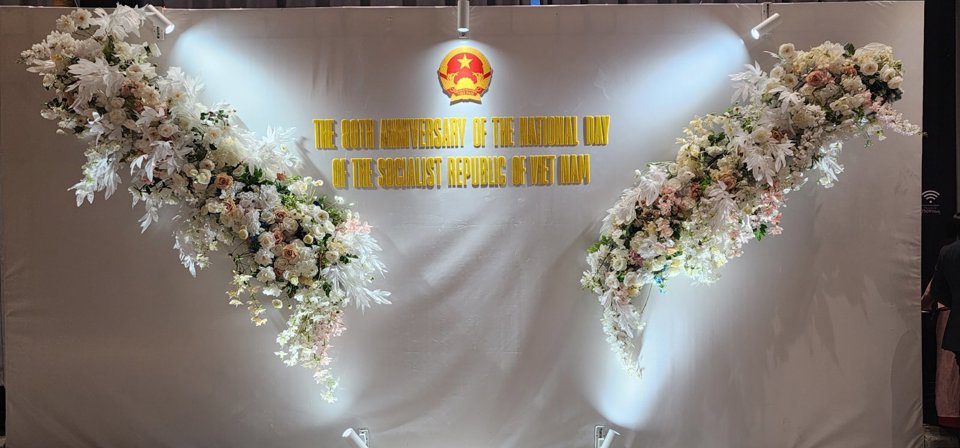 Хо Чи Мин: Эрх чөлөө, тусгаар тогтнолоос илүү эрхэм зүйл үгүй (“Không có gì quý hơn độc lập, tự do”)